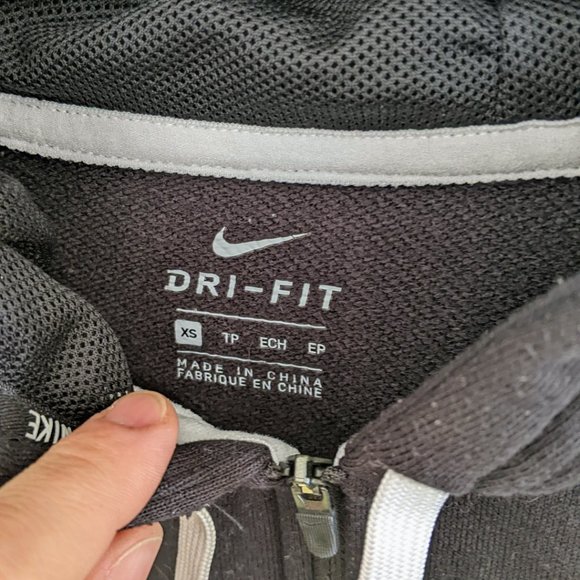 Nike Dry Fit Zipper Hoodie (xS) - Picture 2 of 2